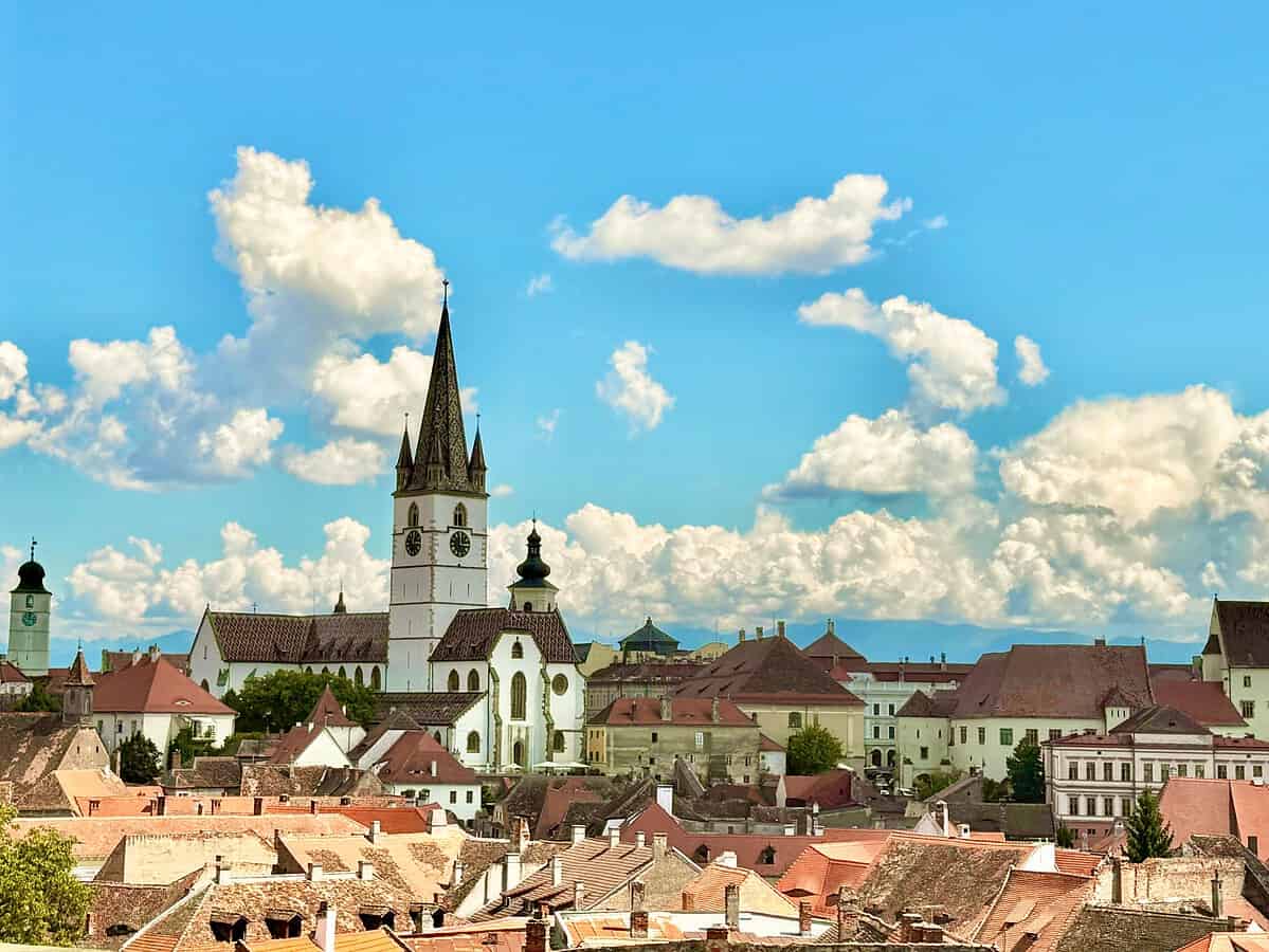 se potolește căldura în sibiu. vor fi maxime de 26-27 grade