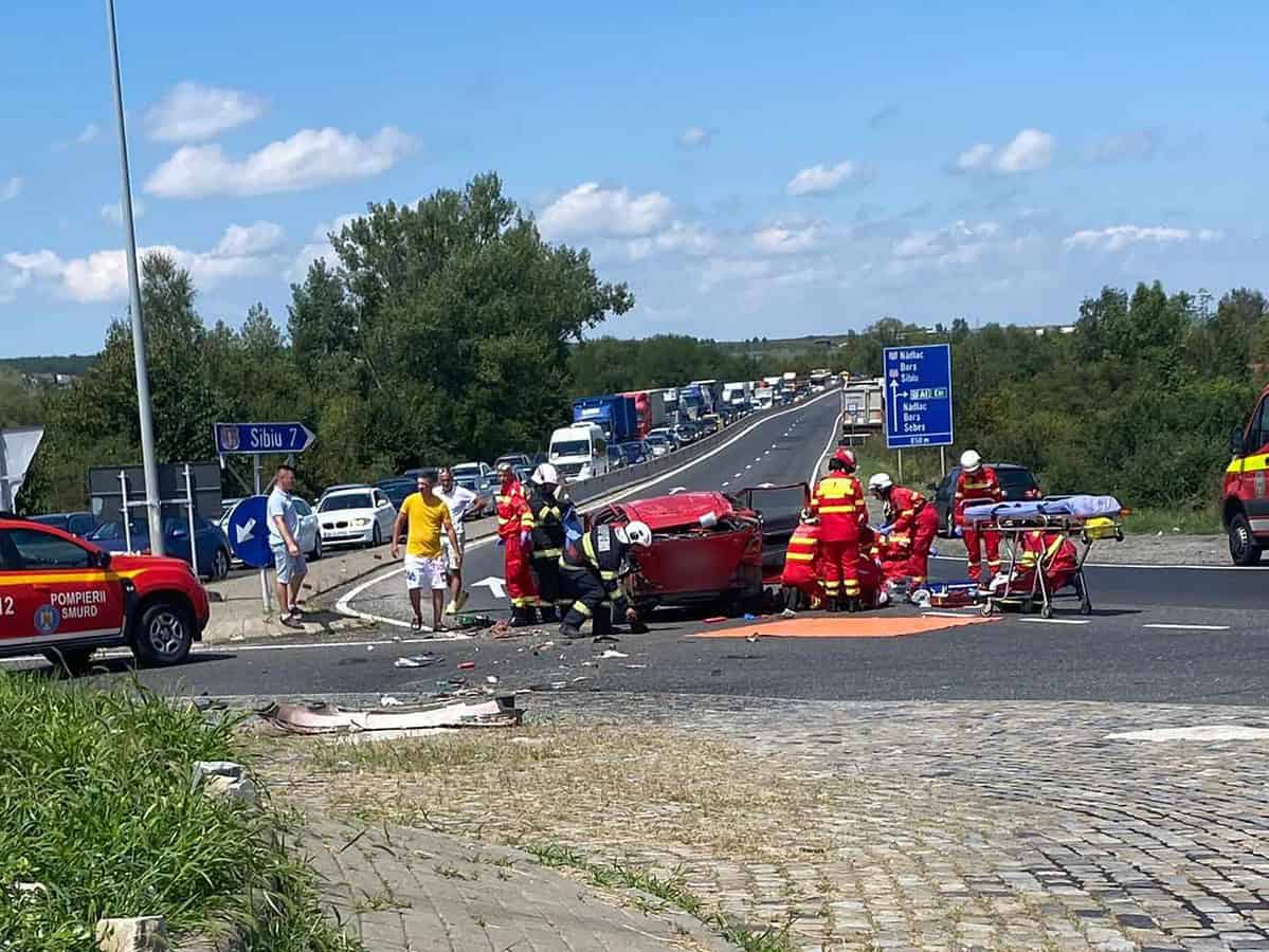 accident mortal pe dn1 la mohu. doi oameni și-au pierdut viața (foto)