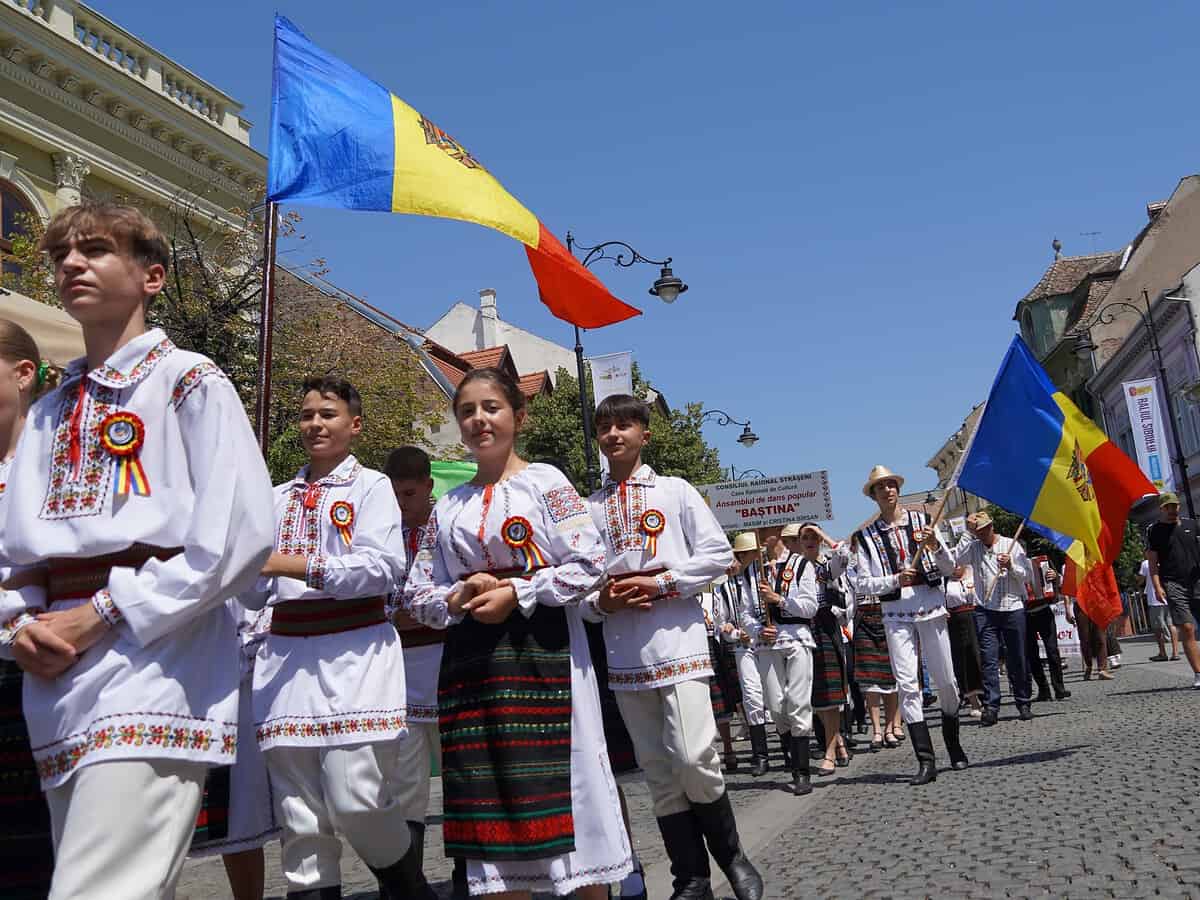 cultura, gastronomia și meșteșugurile creează noi punți între județul sibiu și patru raioane ale republicii moldova