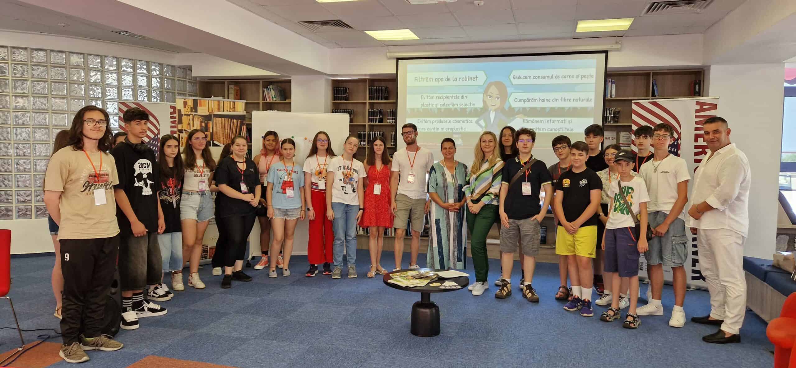 soma a susținut o prezentare la biblioteca județeană astra. directorul răzvan pop: "am invitat modele demne de urmat pentru adolescenți"