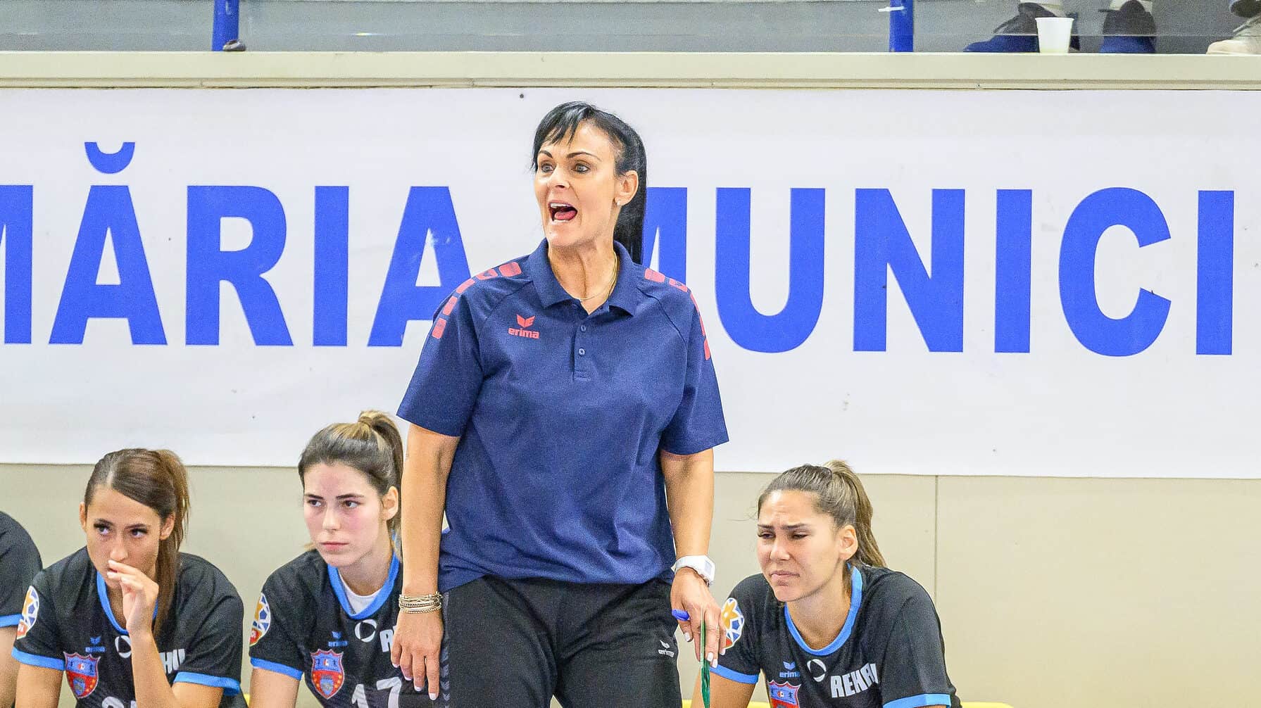 Măgura Cisnădie reușește prima victorie din ediția actuală a Ligii Naționale de handbal