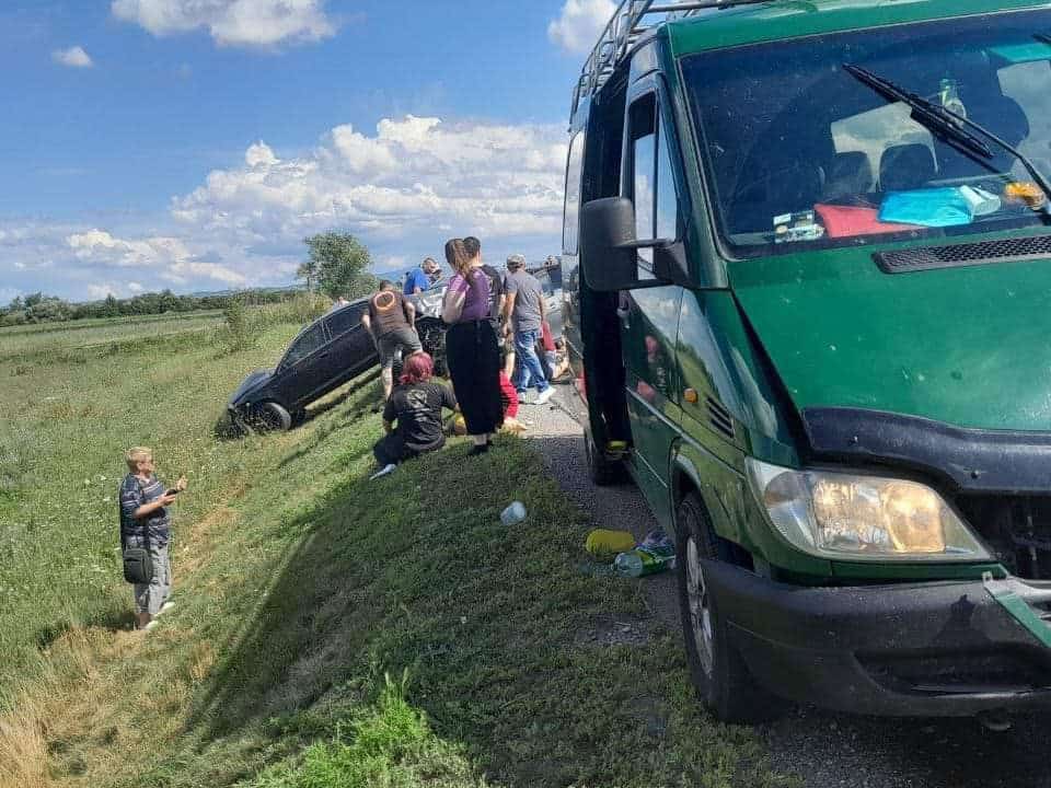 accident cu cinci persoane rănite pe dn1 între sibiu și brașov