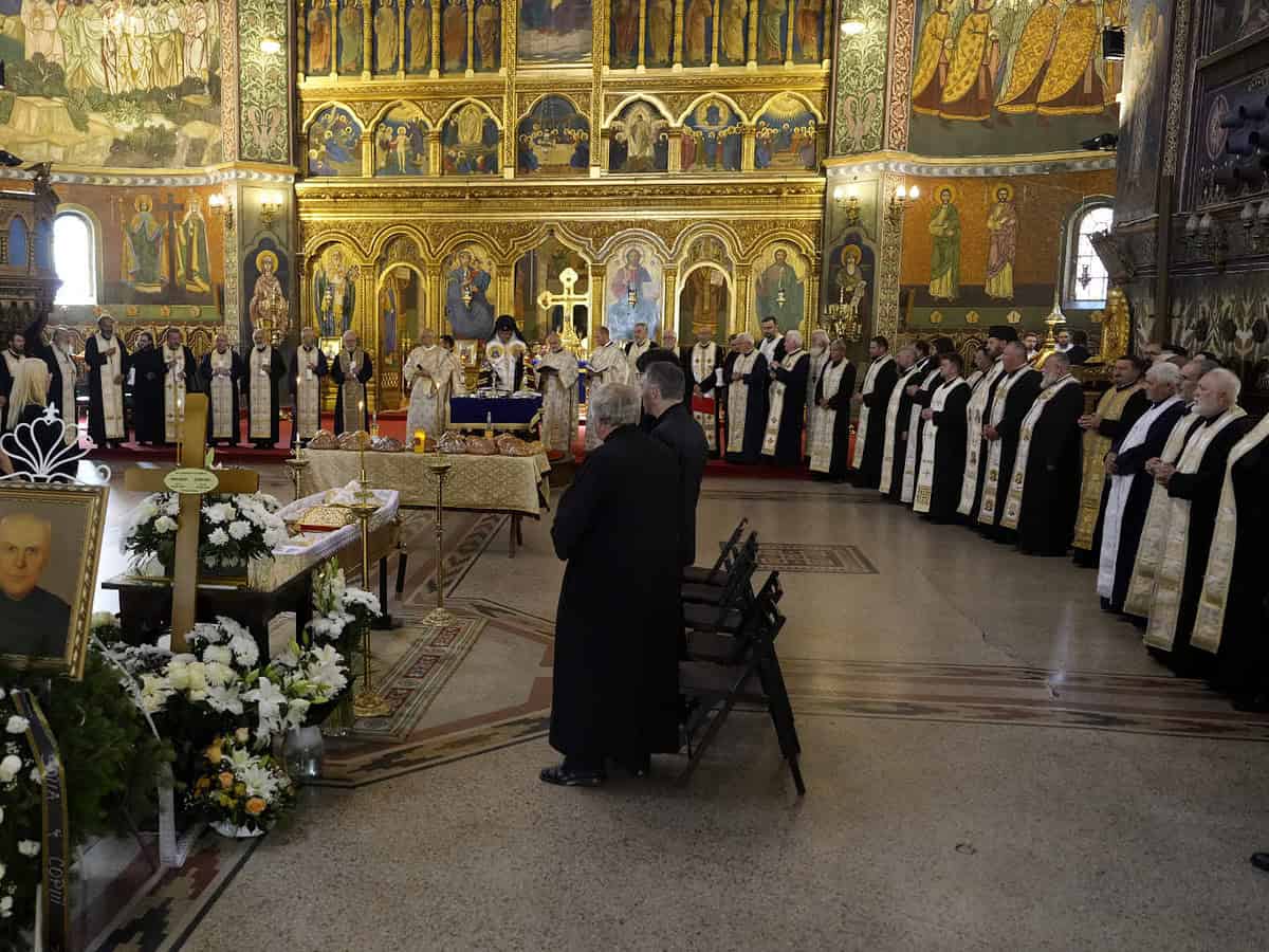 Părintele Dumitru Abrudan, înmormântat la Sibiu (foto)