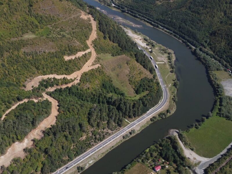 Marcel Ciolacu, despre lucrările la autostrada Sibiu - Pitești. „S-ar putea să nu mai fie nevoie să închidem Valea Oltului” (video)