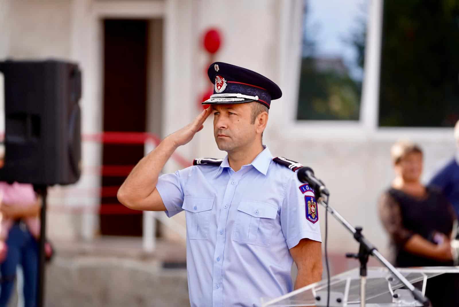 zeci de pompieri sibieni avansați în grad în cadrul unei ceremonii organizate de isu (foto)