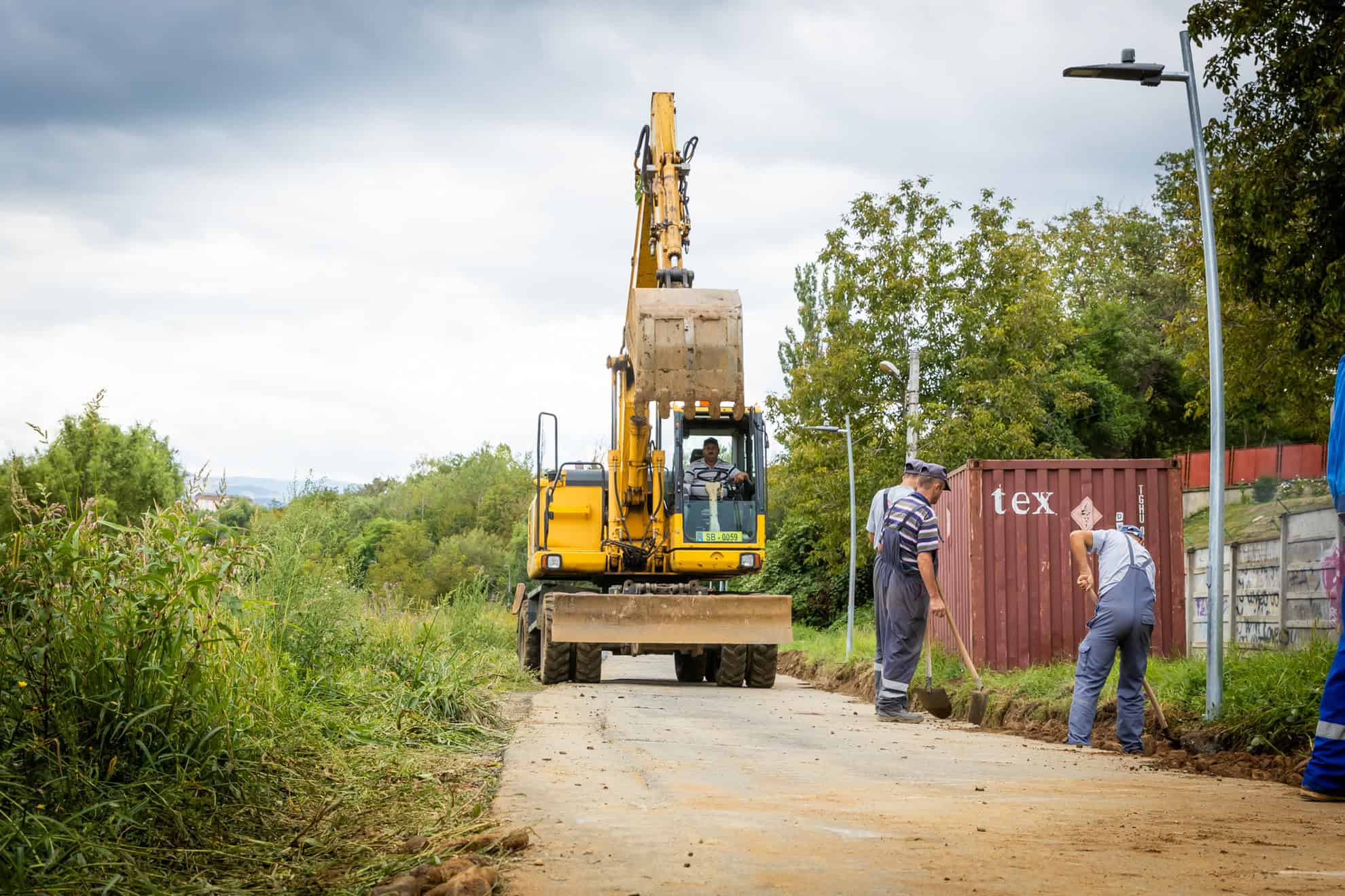 au început lucrările de amenajare a încă 2 kilometri de piste pentru biciclete în sibiu (foto)