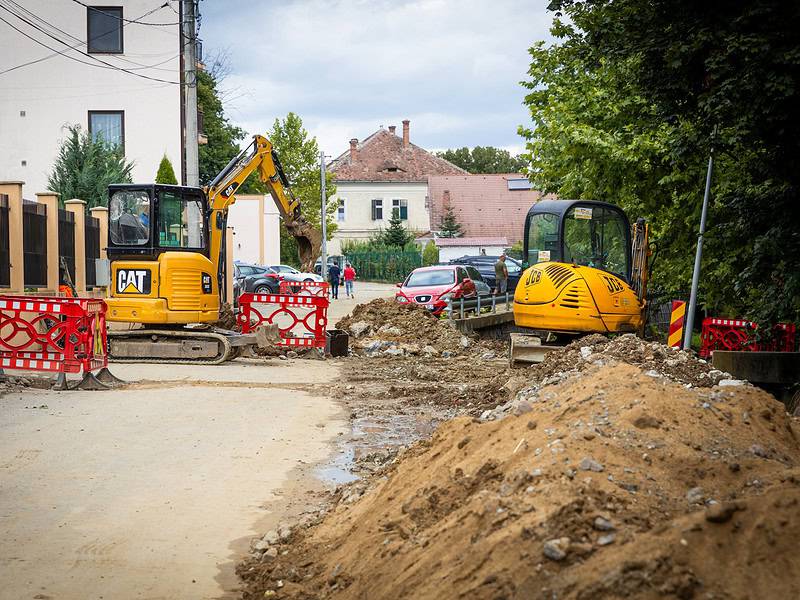 au început lucrările de amenajare a încă 2 kilometri de piste pentru biciclete în sibiu (foto)