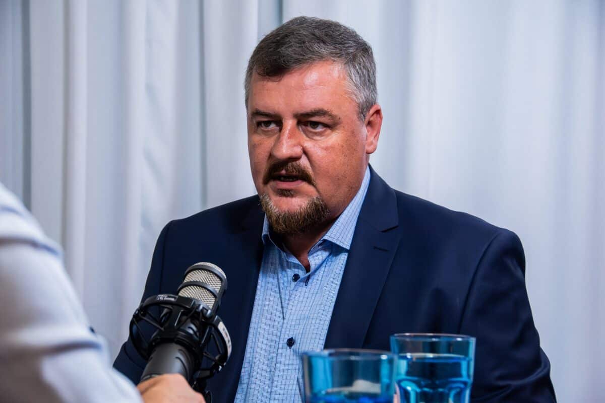 viitorul primar al cisnădiei, amenințat și jignit în timpul campaniei electorale. mircea orlățan: „am fost agresat fizic pe stradă” (video)