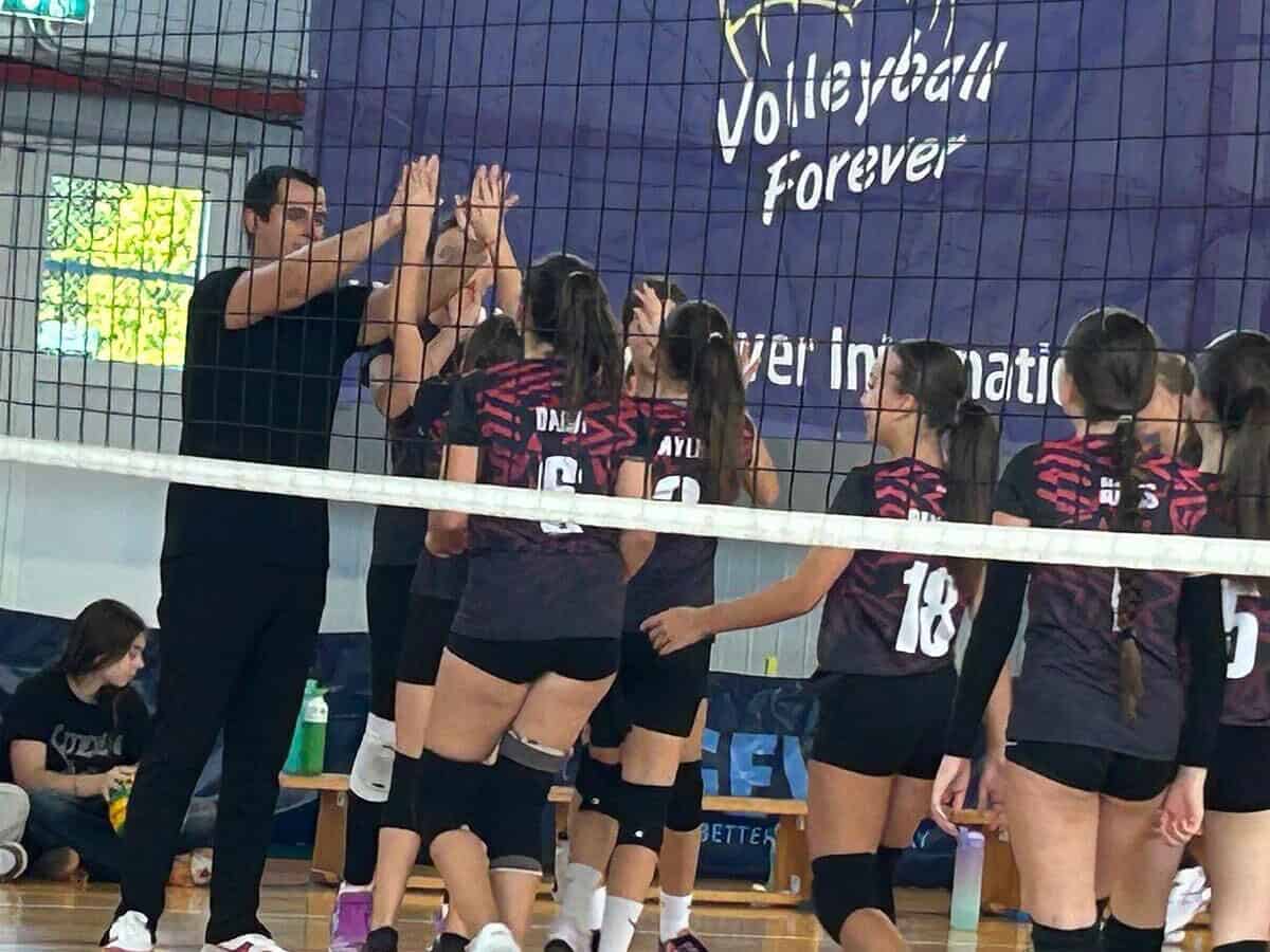 Champions Sibiu a câștigat turneul de minivolei de la Cluj-Napoca (video)