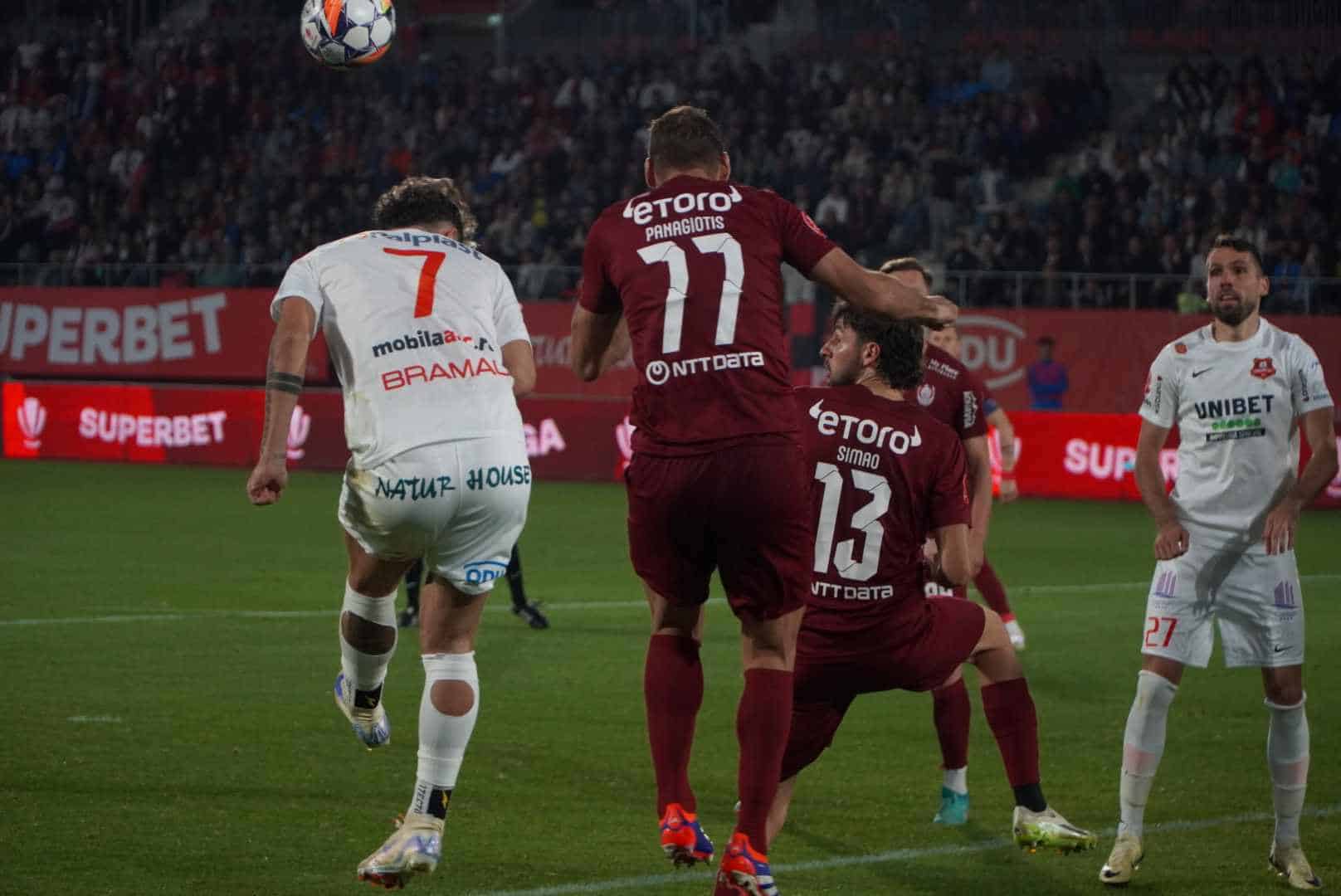 Sibiul, greu de învins acasă. A remizat și cu CFR Cluj (video foto)