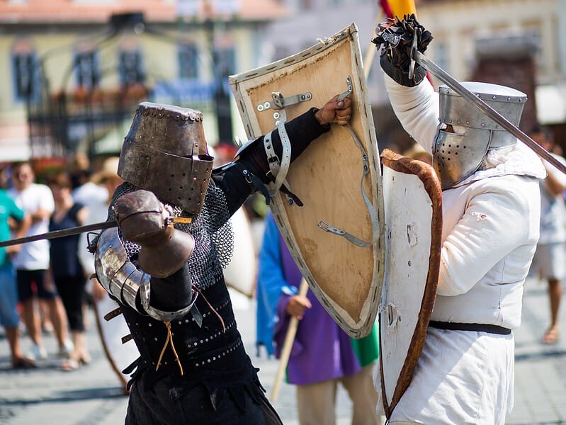 fără festival medieval la sibiu şi în acest an. nici viitorul nu sună bine