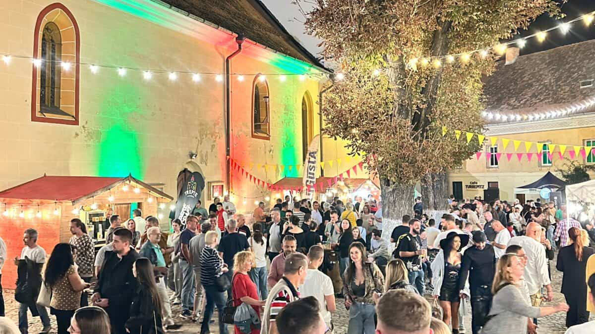 Centrul Mediașului reînviat de evenimentele din ultimele weekend-uri - Oktoberfest și Weinfest