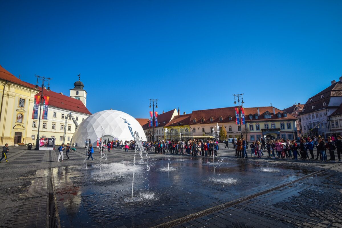 Oportunități pentru tinerii cineaști din România și din Europa în cadrul programelor de mentorat Astra Film Festival 2024