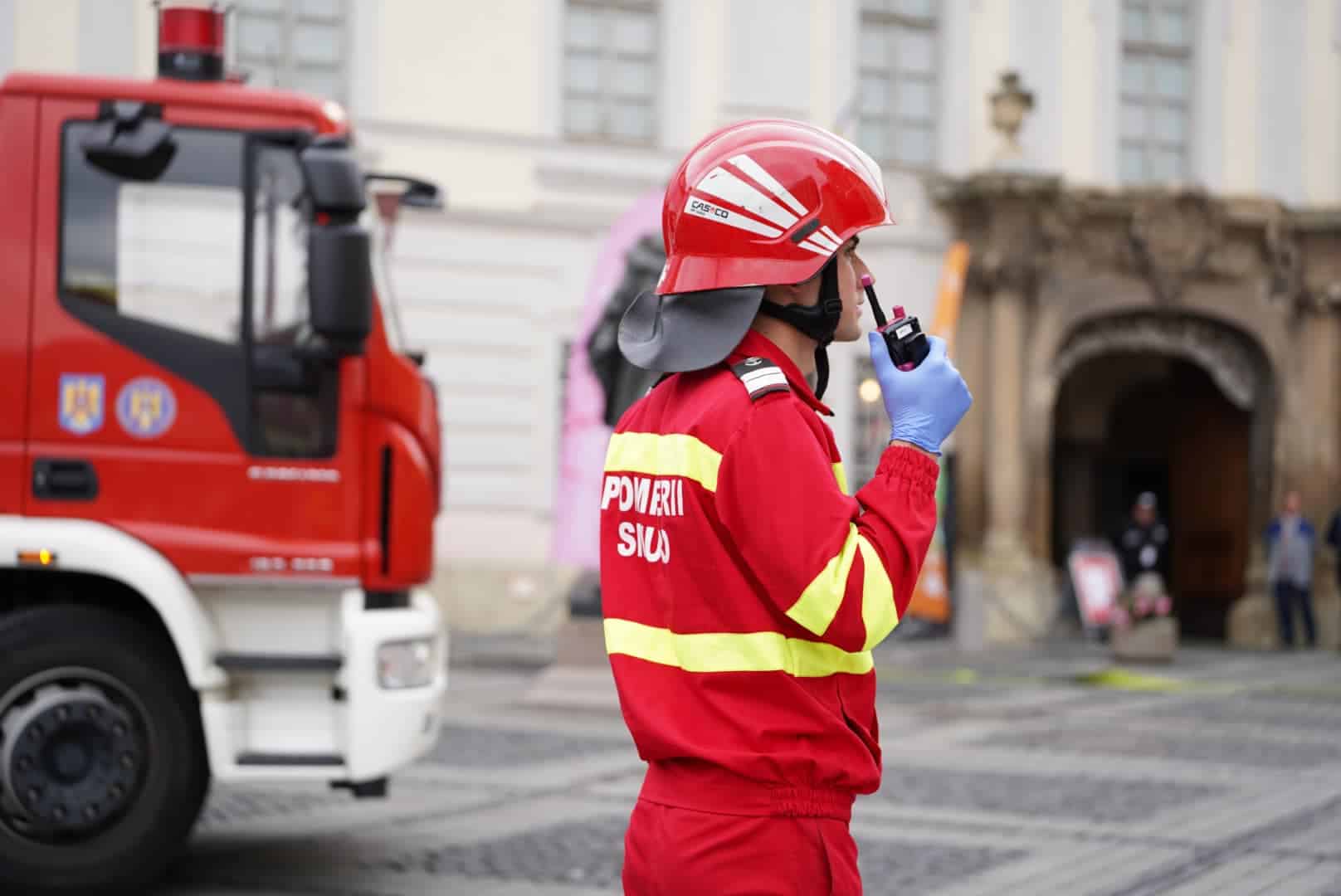 Exercițiu de amploare al pompierilor la Muzeul Brukenthal din Sibiu (update foto)