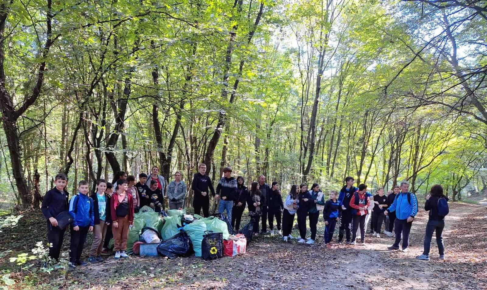 Primăria Mediaș a participat din nou la evenimentul „Let’s Do It, Romania“ (foto)