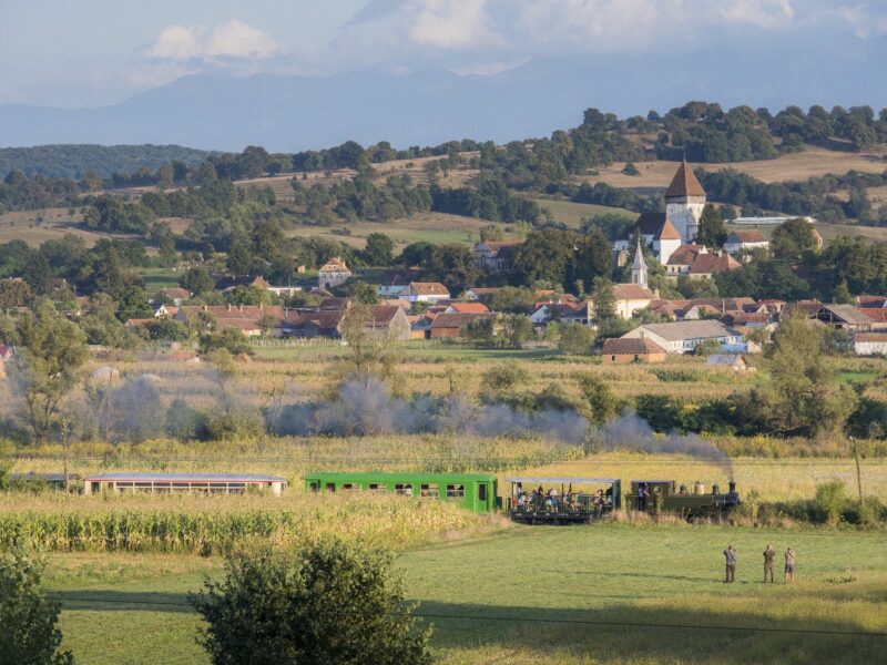 Zilele mocăniței, în weekend la Sibiu. Locomotiva cu abur, scoasă la defilare