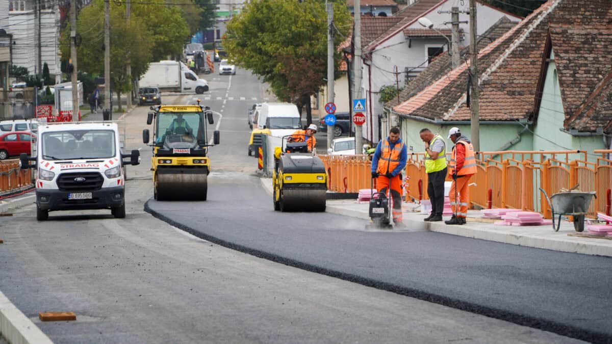 Lucrările la podul Gării din Sibiu, aproape de finalizare. Constructorul a dezvăluit când se deschide traficul (video foto)