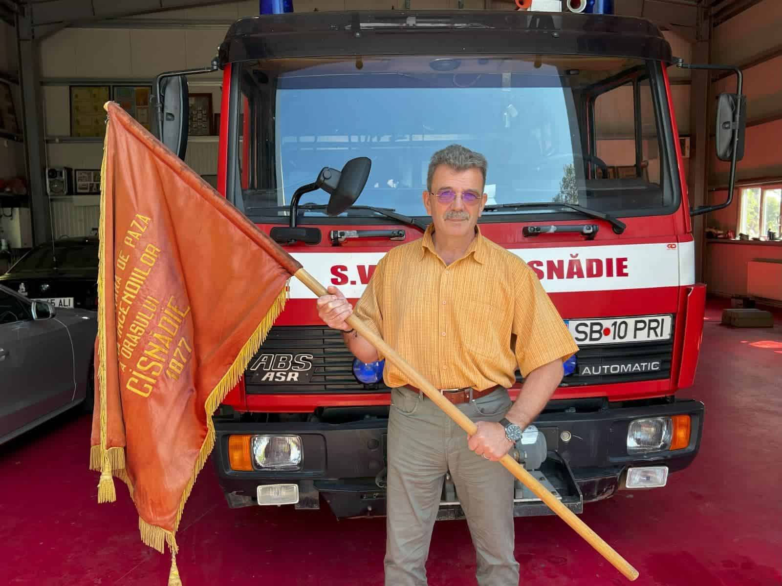 Cisnădie are una dintre cele mai vechi formațiuni de pompieri voluntari din România (foto)