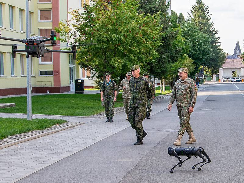 șeful forțelor terestre din finlanda, în vizită la aft sibiu: "un privilegiu să vizitez academia" (foto)