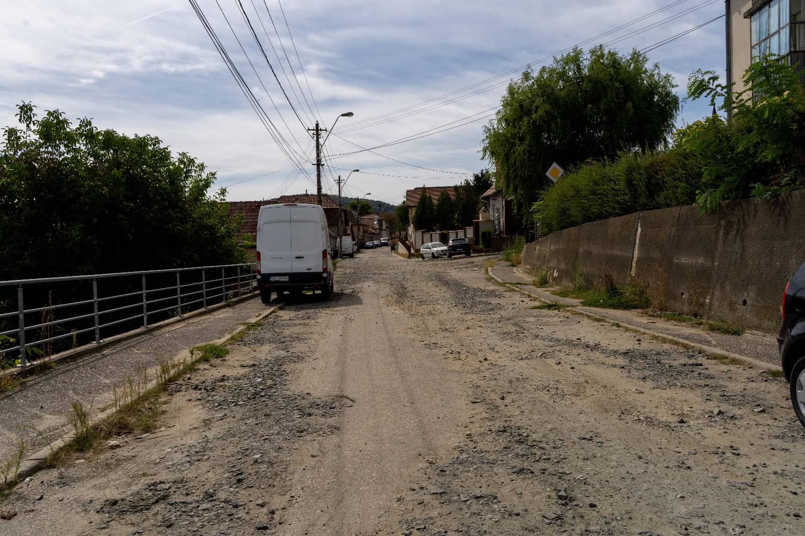 Încep lucrările de reabilitate pe strada Târnavei din muncipiul Mediaș (foto, video)