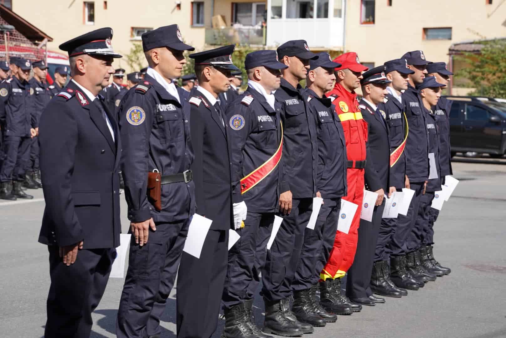 Petru Robert, desemnat „Pompierul Anului 2023” la Sibiu (foto)