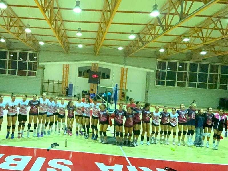 voleibalistele de la champions sibiu victorioase la primul turneu al campionatului național u 15