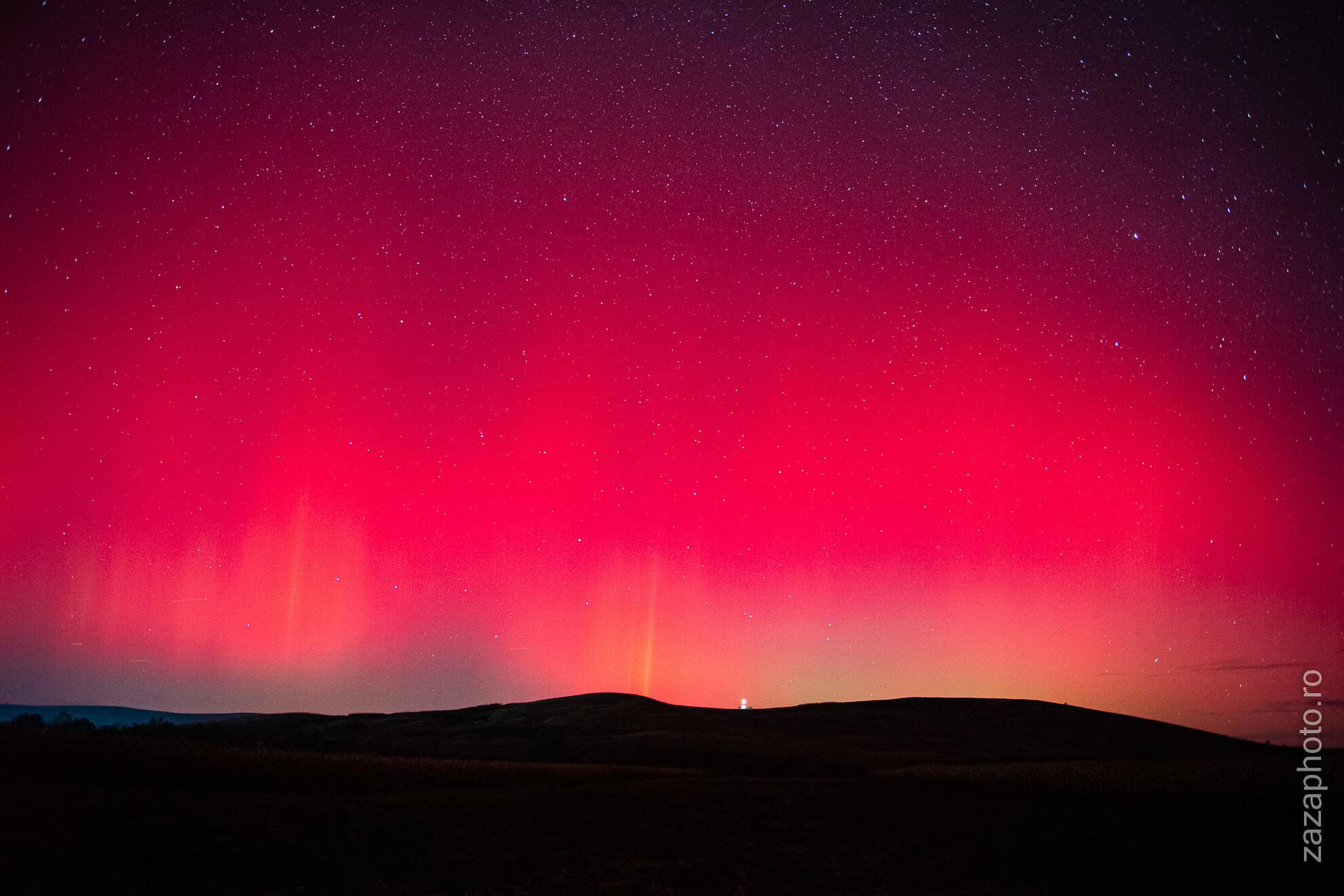 imagini superbe cu aurora boreală la sibiu. spectacol unic pe cerul orașului (foto)