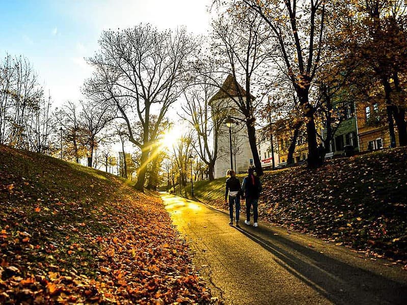 vremea pe o lună. temperaturi normale și ploi mai puține ca de obicei