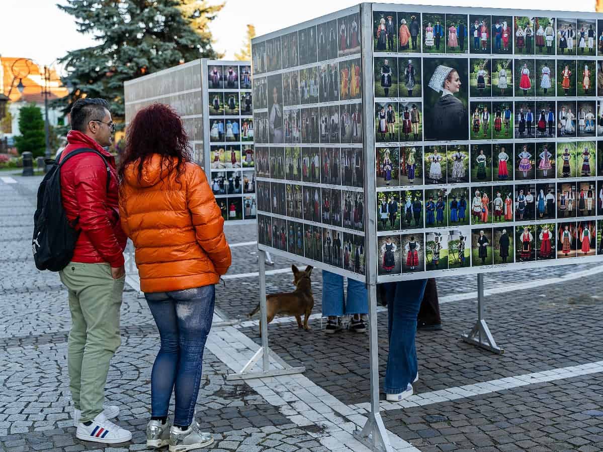 evenimentul „zilele culturii maghiare din județul sibiu“ a poposit și la mediaș (foto)