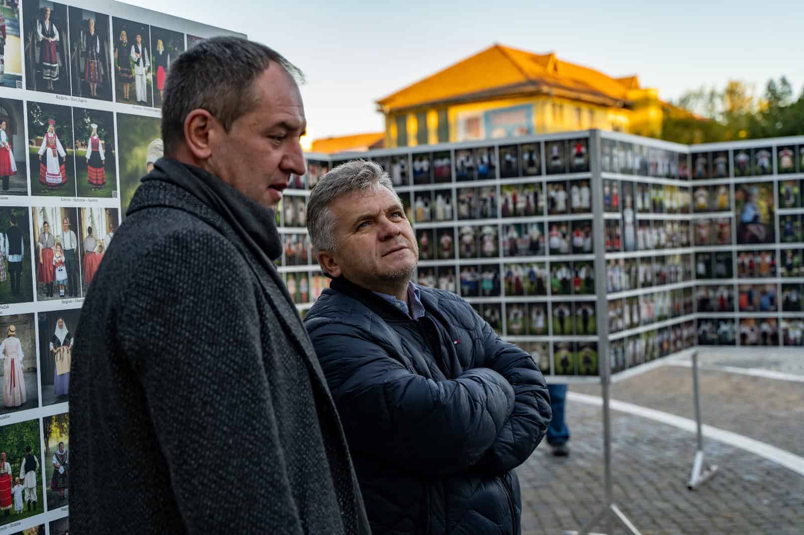 evenimentul „zilele culturii maghiare din județul sibiu“ a poposit și la mediaș (foto)