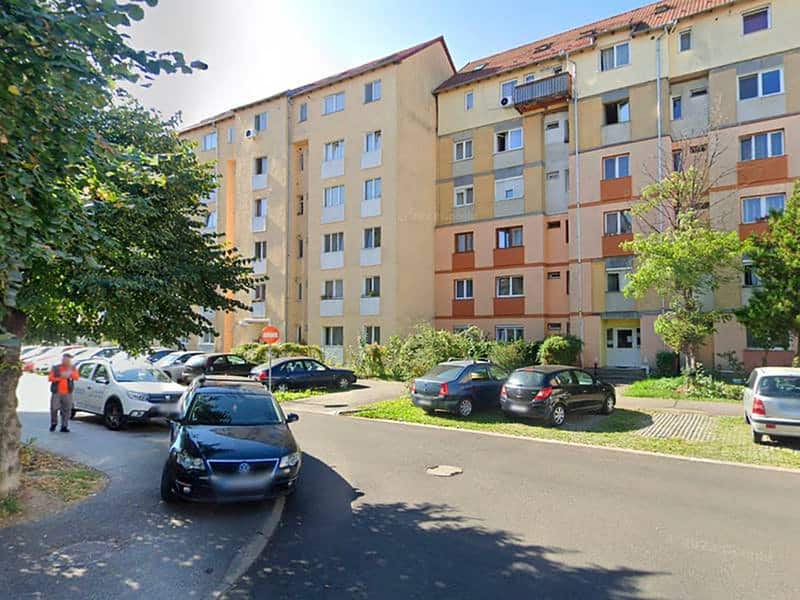 peste 500 de șoferi amendați la sibiu în ultimele trei luni pentru parcări pe trotuar