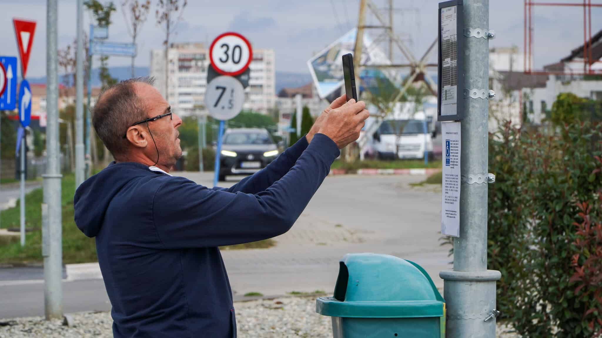 Moment istoric pentru Cartierul Arhitecților. Autobuzele Tursib pe noile trasee, primite cu bucurie de localnici (video foto)