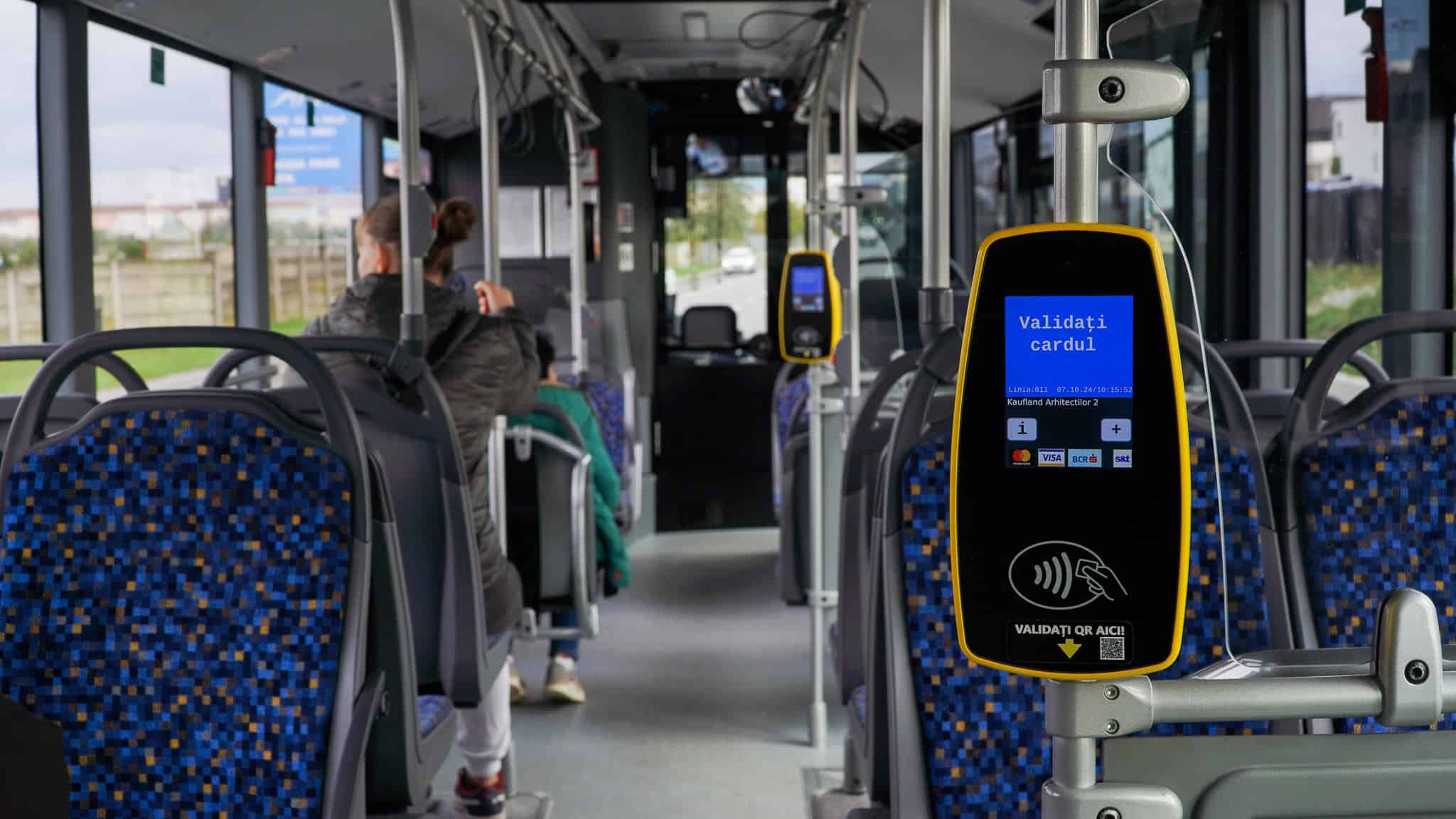 Moment istoric pentru Cartierul Arhitecților. Autobuzele Tursib pe noile trasee, primite cu bucurie de localnici (video foto)