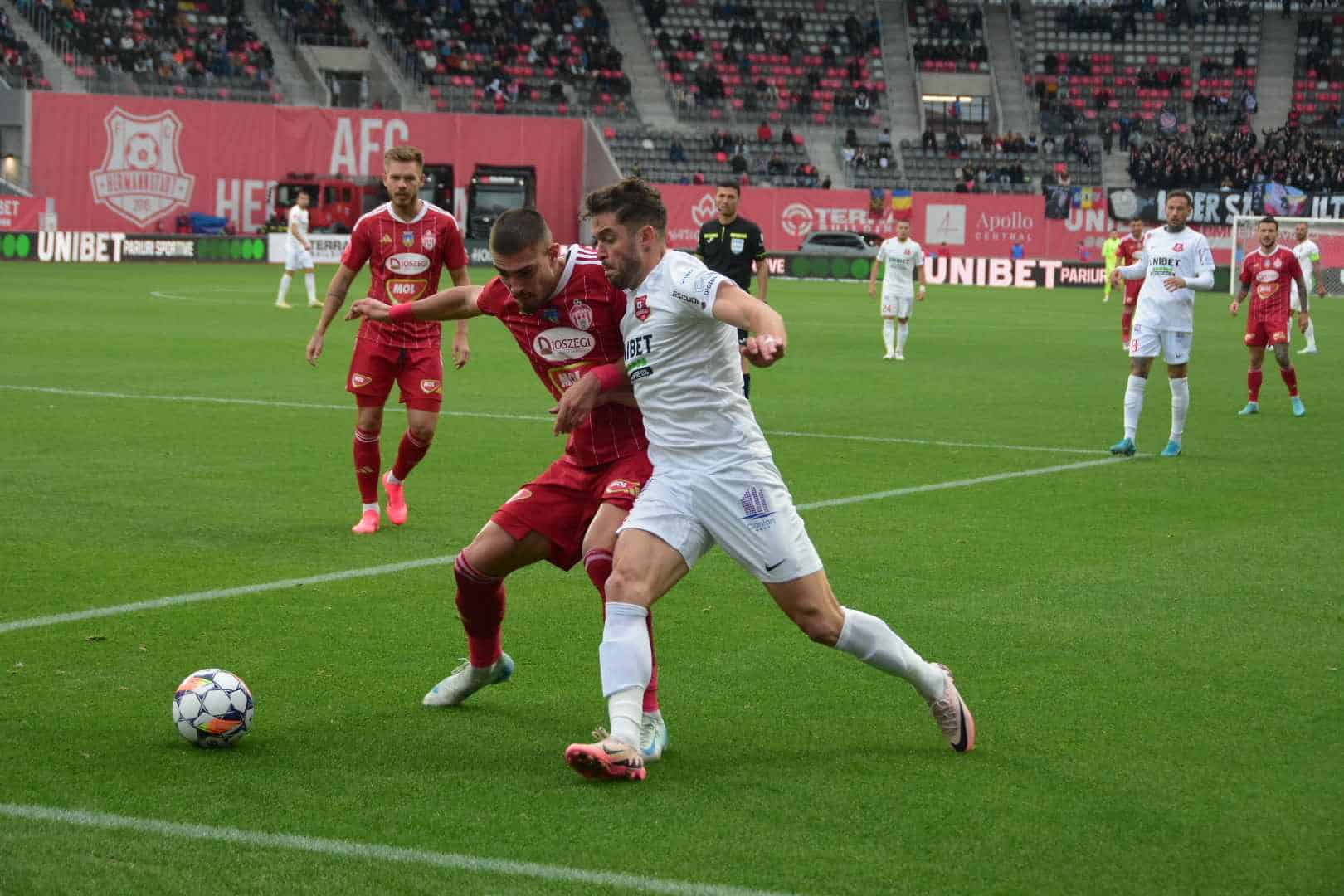 FC Hermannstadt umilită pe “Municipal”. Sibiu a pierdut la scor cu Sepsi (video foto)