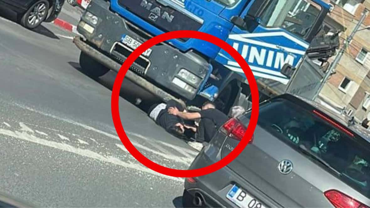 Accident grav pe Mihai Viteazu. Femeie lovită de un camion pe trecerea de pietoni