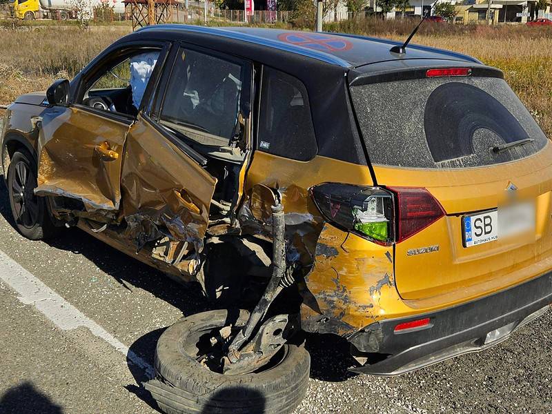 ipj deschide o anchetă după ce victimele accidentului de la intrarea în sibiu au acuzat polițiștii că i-au folosit drept „scuturi umane”