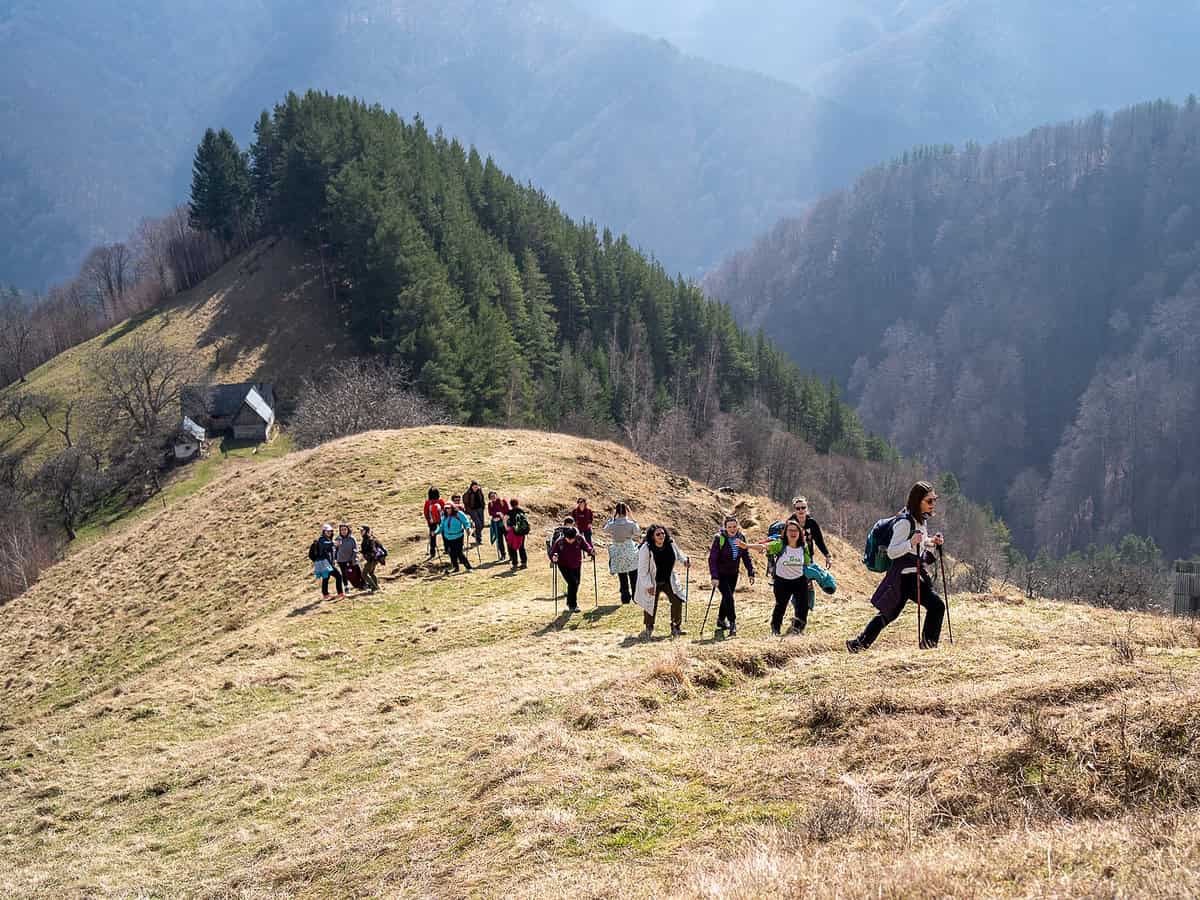 CJ Sibiu continuă programul Anii Drumeției. Peste 5.000 de oameni au mers în turele în natură organizate în 2024