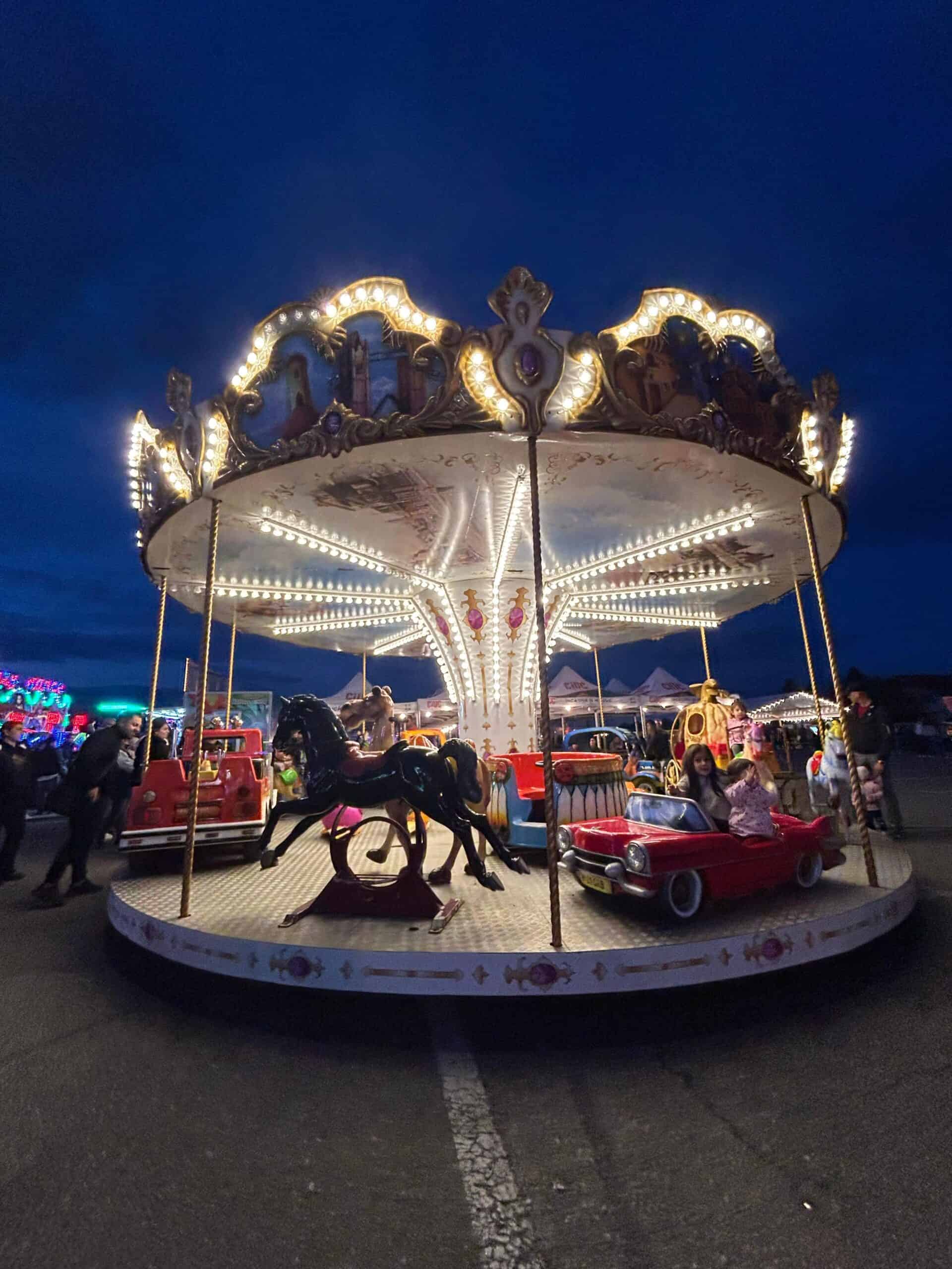 sute de sibieni s-au distrat sâmbătă la oktoberfest, la târgul obor. „anul acesta este foarte fain” (video foto)