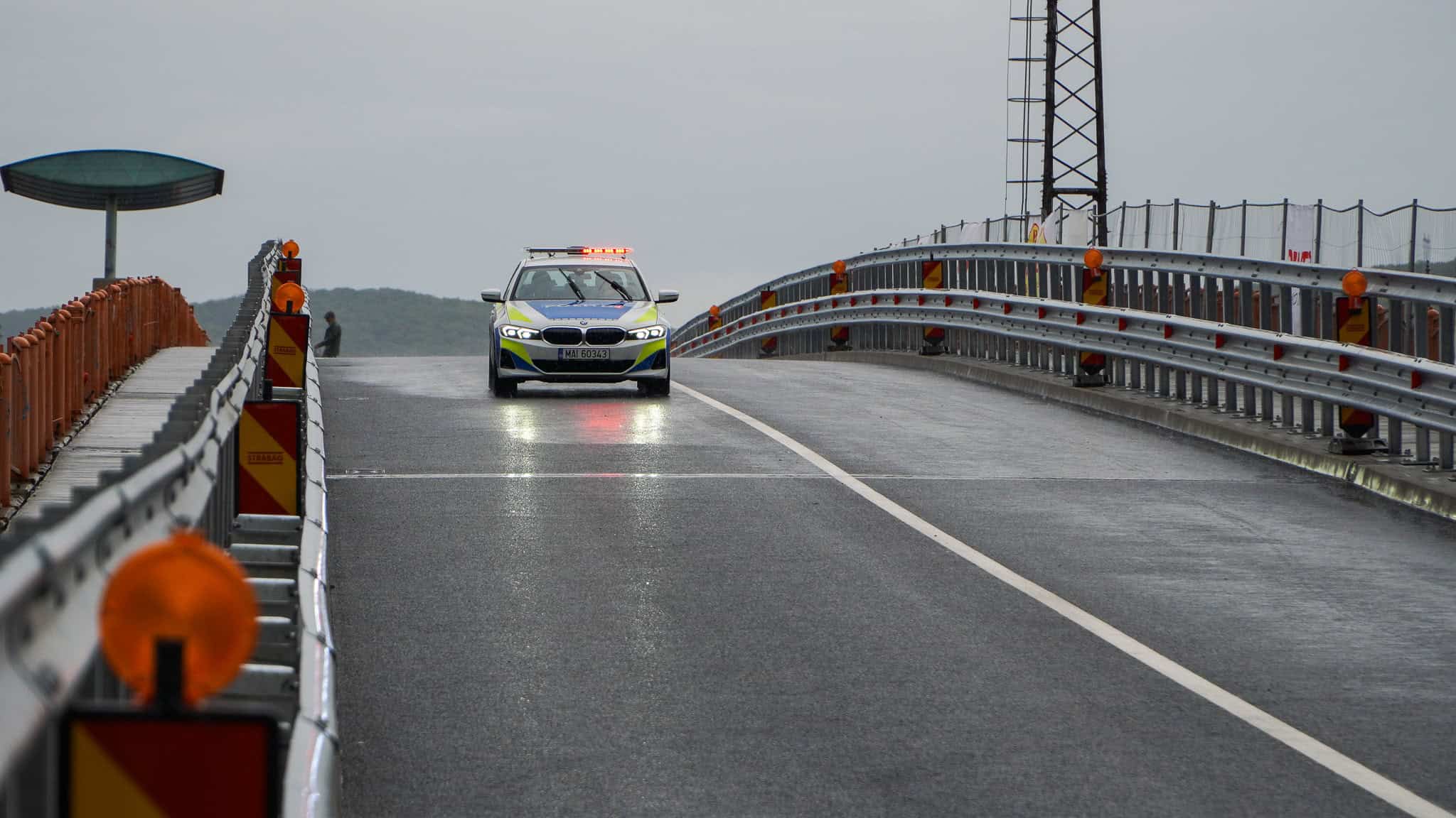 S-a redeschis traficul pe Podul Gării. Muncitorii rămân în teren pentru alte lucrări (video, foto)