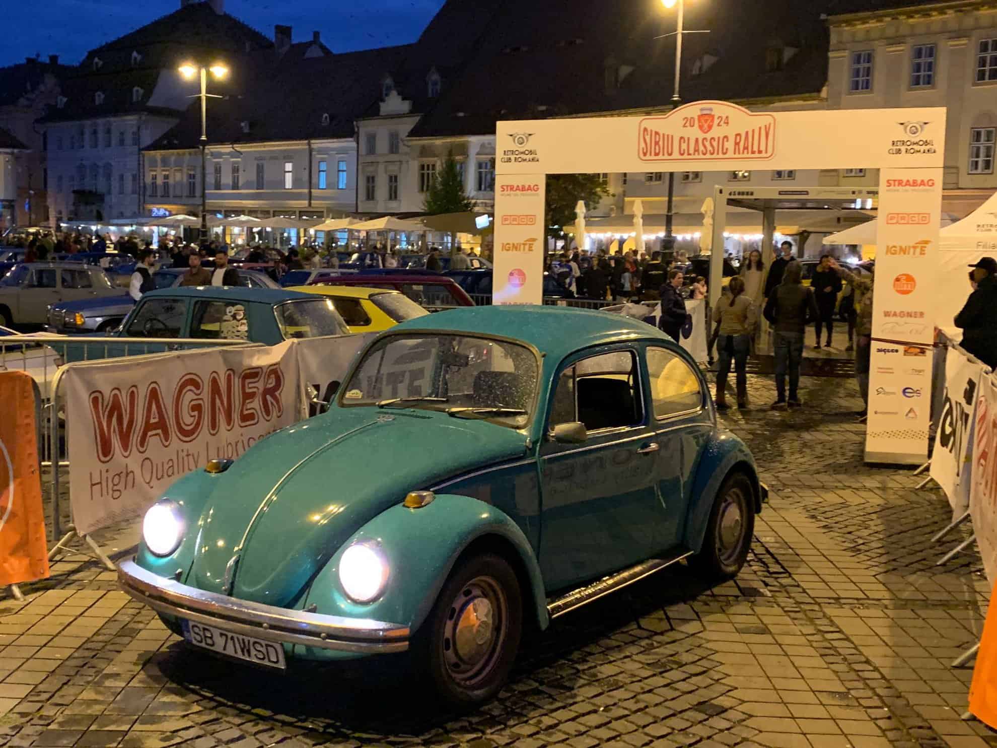 Retro Parada Toamnei de la Sibiu, un eveniment de succes în ciuda vremii capricioase (foto)