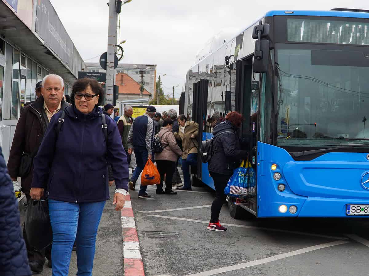 Programul autobuzelor Tursib de sărbători. Unele nu circulă