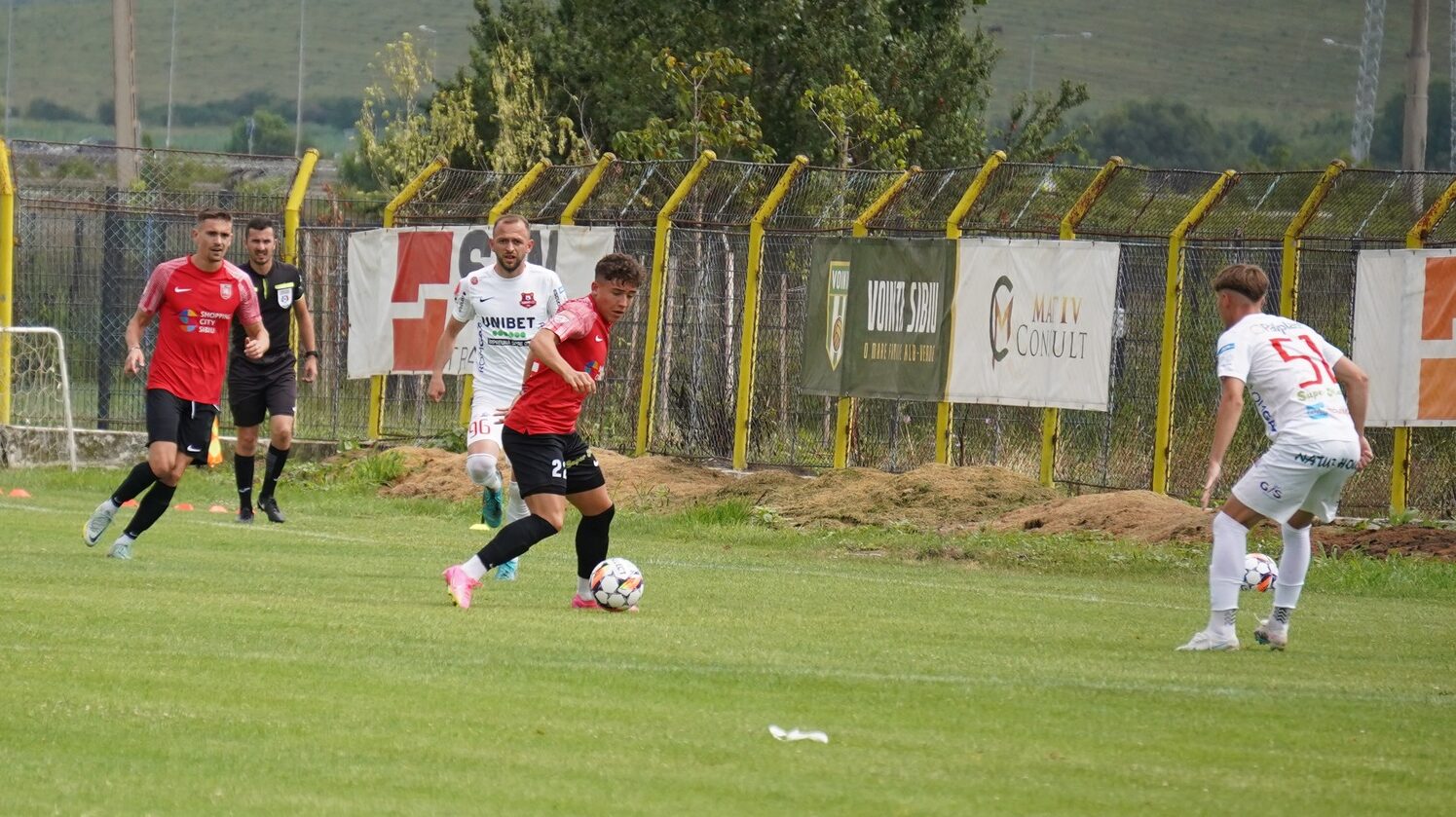 fc hermannstadt joacă un amical în weekend cu o echipă de liga 2