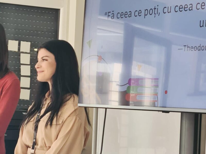 două studente de la sibiu, absolvente al unui program de mentorat la o celebră universitate din statele unite ale americii