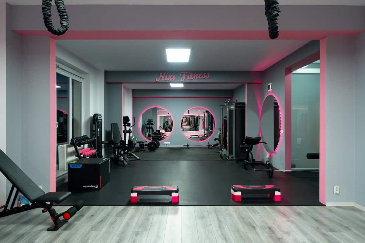 nixi fitness si-a extins sala!! spațiu mai generos, mai multe aparate!