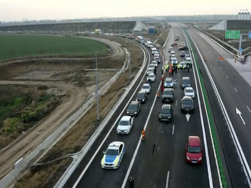 încă 32 de kilometri de autostradă inaugurați miercuri în românia (video)