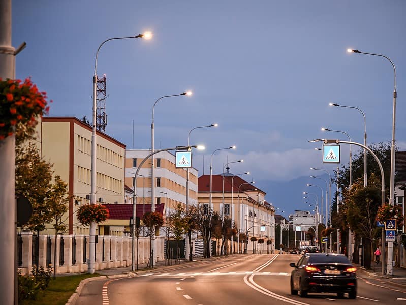 primăria modernizează iluminatul public din cartierele gușterița, reșița, lupeni și lazaret