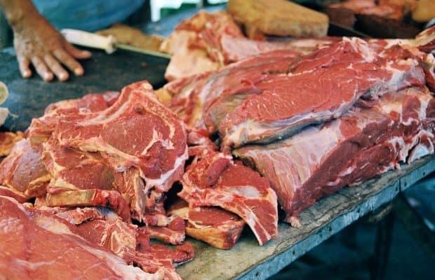 sărbători fără riscuri. cum plănuiesc autoritățile din sibiu ca oamenii să nu consume carne infestată cu trichinella si produse alterate