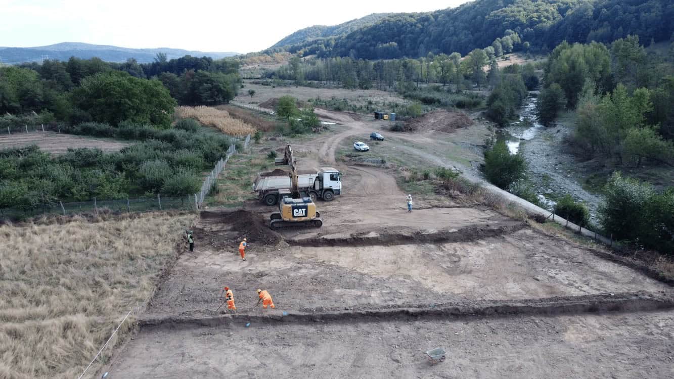 așezare getică și artefacte din epoca bronzului descoperite pe șantierul autostrăzii sibiu - pitești (foto)