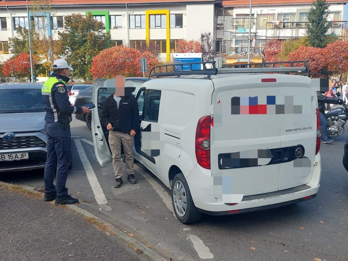 poliția a “vânat” șoferii care au parcat neregulamentar în zona școlii de pe iorga. au dat și amenzi (foto)