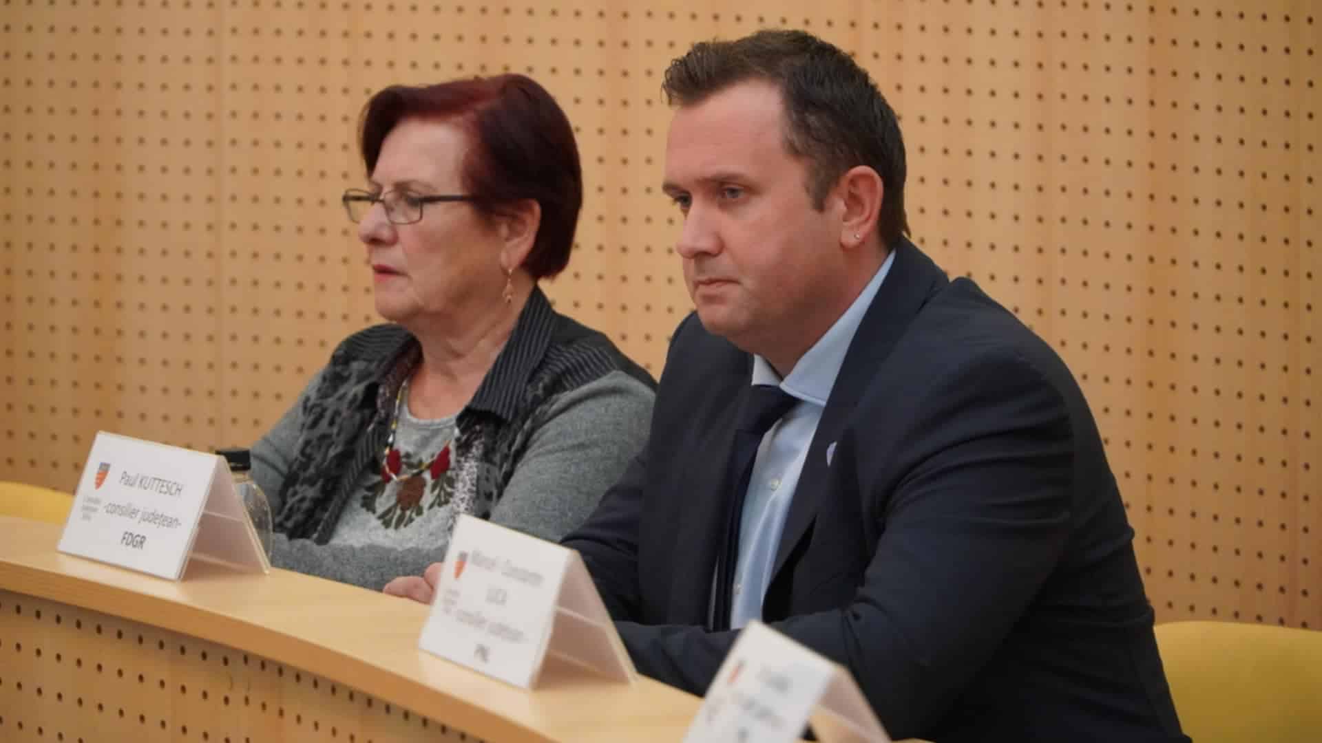 cine sunt noii vicepreședinți ai consiliului județean sibiu. unul e analist politic, celălalt vine din mediul privat